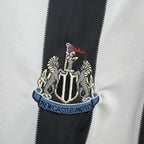 Newcastle United 1999-00 Home Retro Jersey