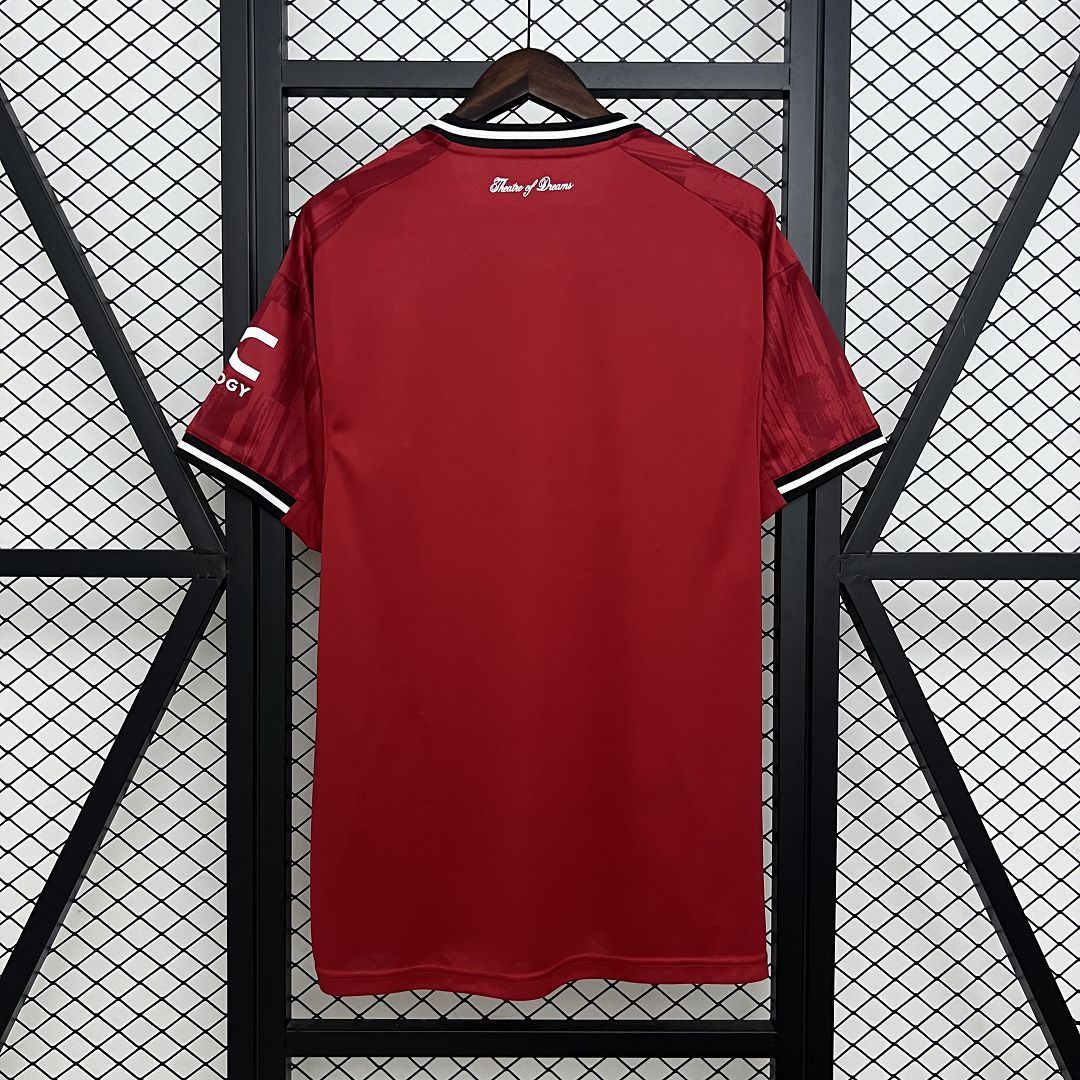 Manchester United 2025-26 Home Jersey
